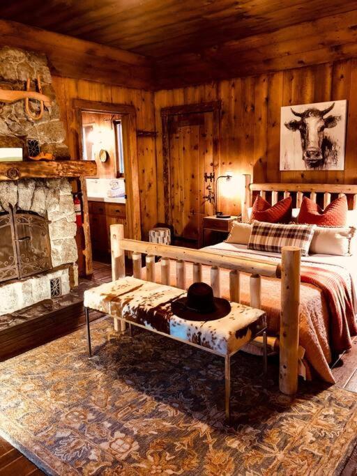 The Lodge At 11 Chimneys Idyllwild Exterior foto